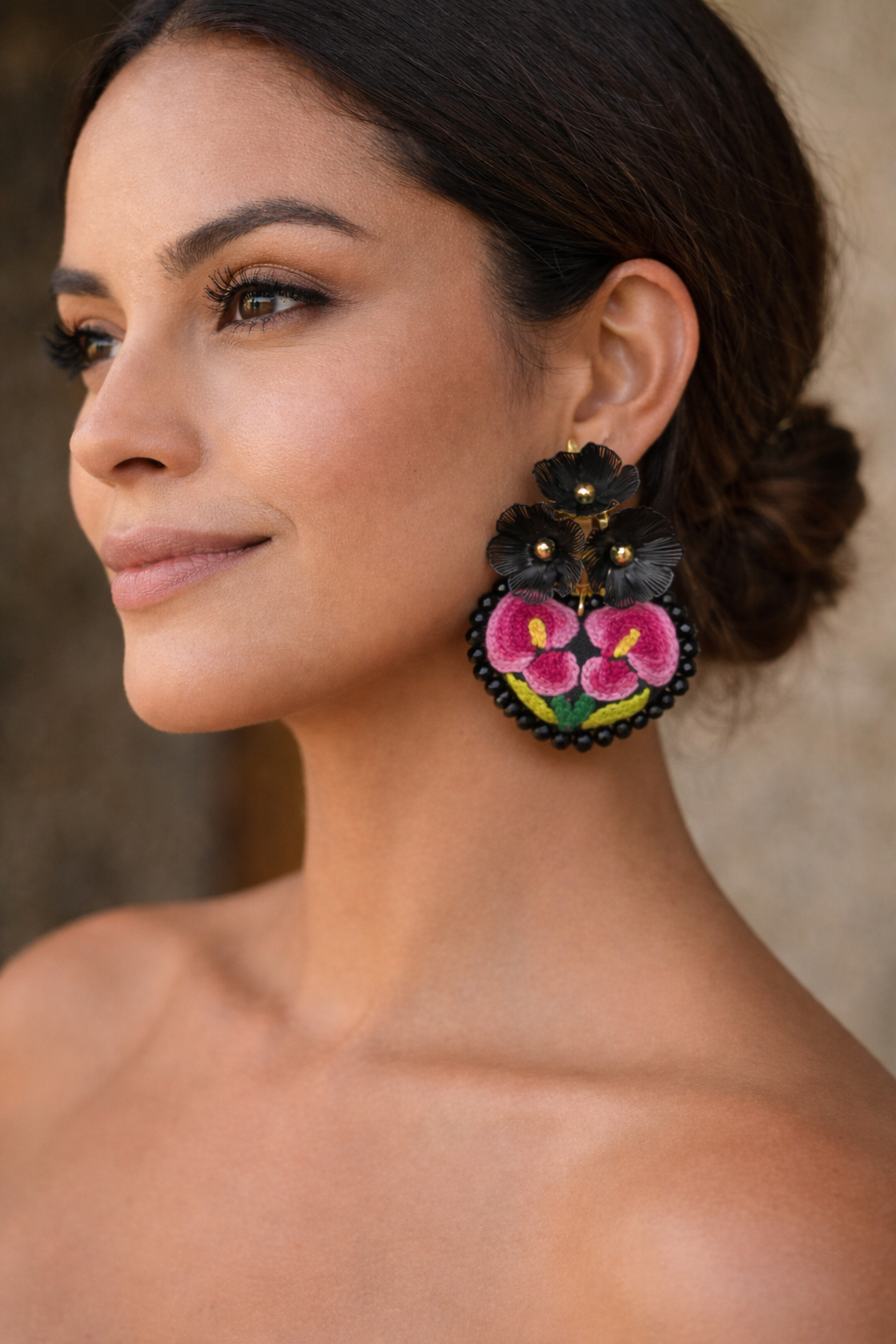 Hand Embroidered Mexican Flower Earrings – Istmo de Tehuantepec Artisan Jewelry, Oaxaca Handmade Statement Earrings, Lightweight Floral Earrings /itsmeño