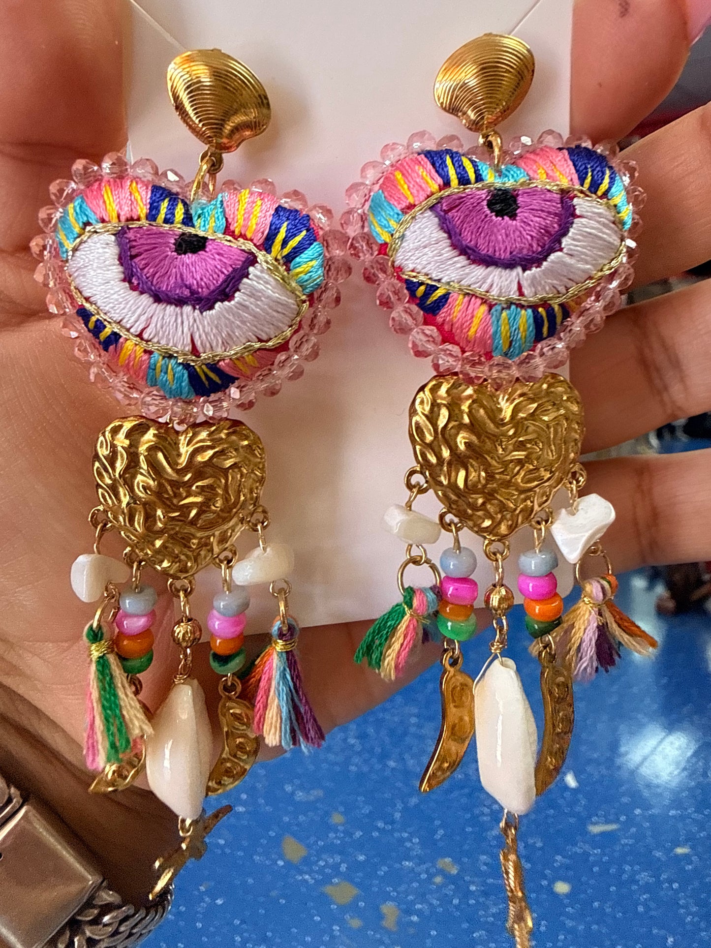 Ojo/corazon /conchitas