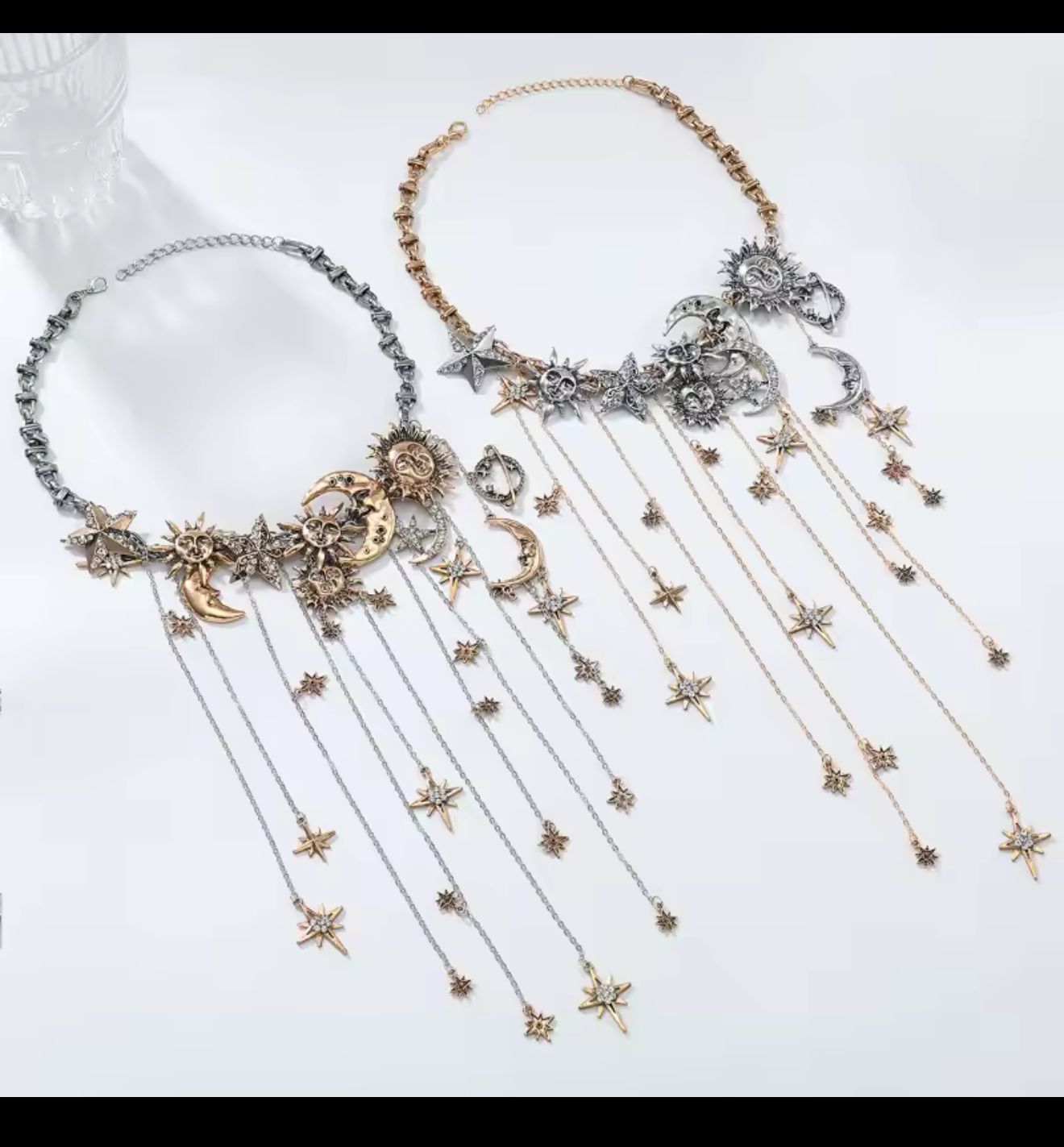 Collar Luna y Sol Celestial con Estrellas Colgantes |