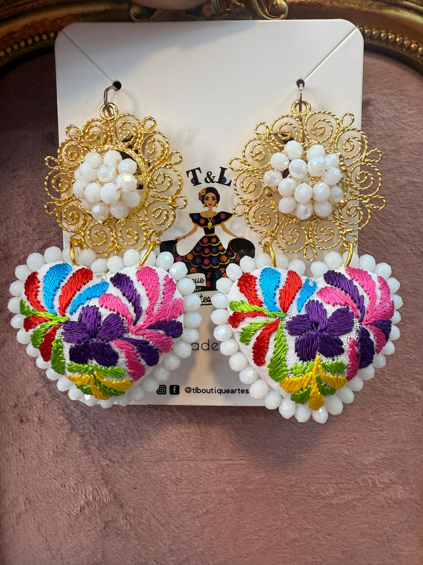 Aretes san antonino / caracol mediano