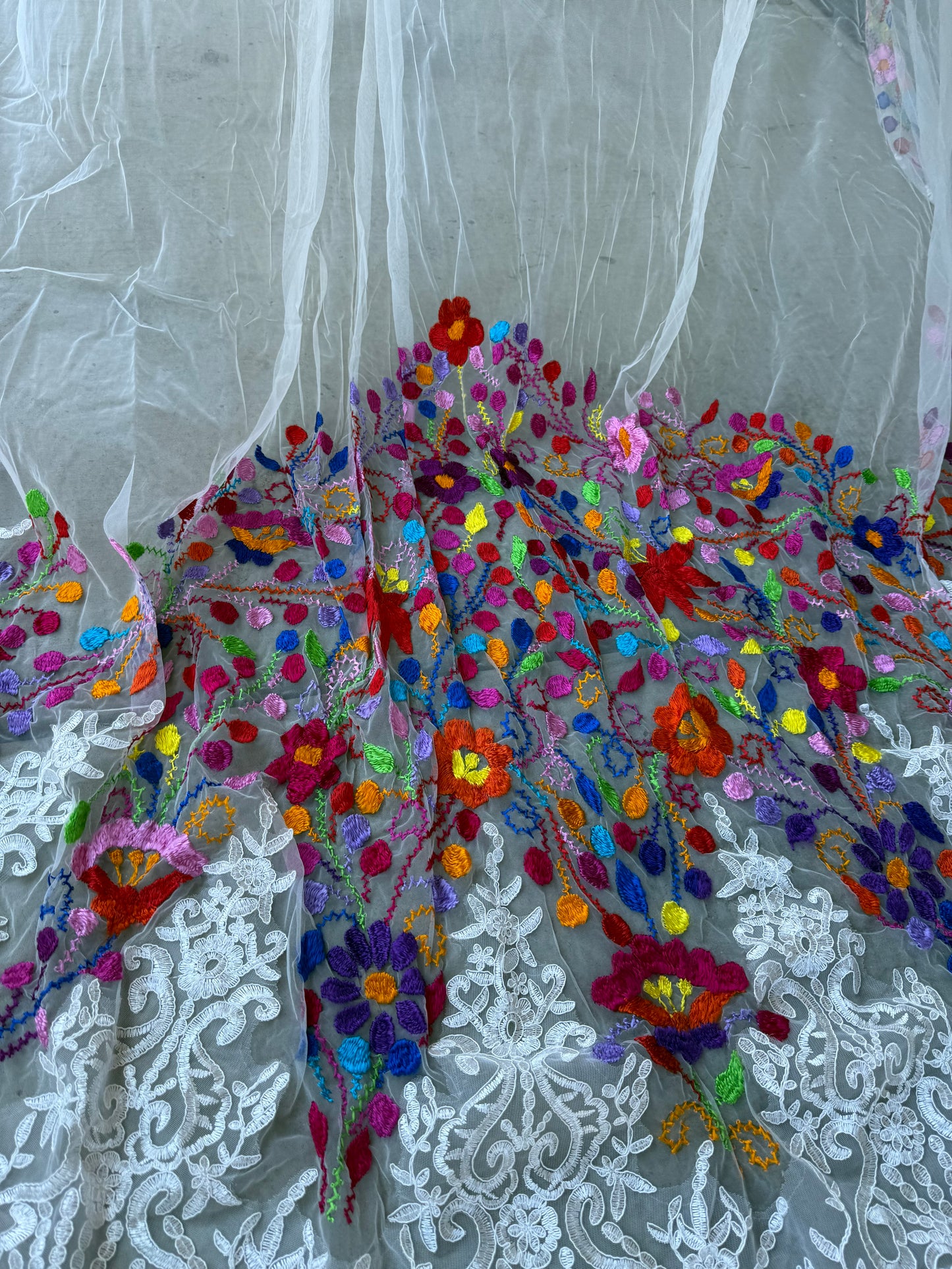 3.5 Meter Hand Embroidered Wedding Veil | Long Bridal Tulle Veil with Mexican Floral Embroidery | Handmade Bridal Veil