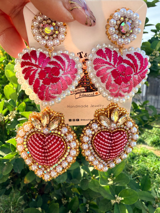 Aretes Corazón Bordados /aretes san antonino/a Mano con Cristales y Miyuki | Joyería Artesanal /rosa