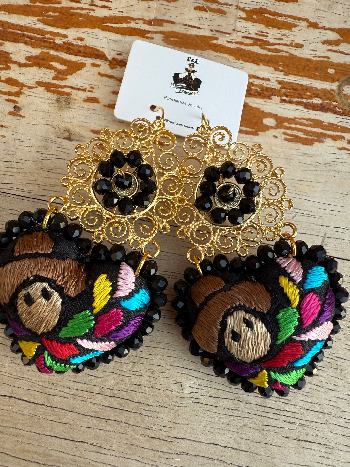 Aretes san antonino / caracol mediano