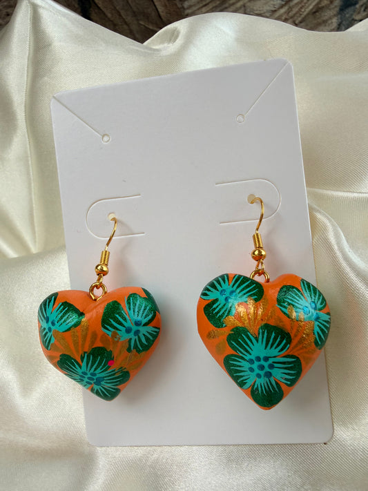 Aretes de madera de copal tallados y pintados a mano,hand made jewerry