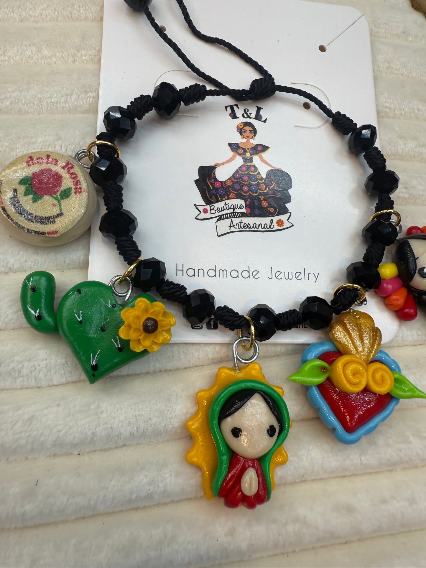 Pulcera / Virgen/pasta /11