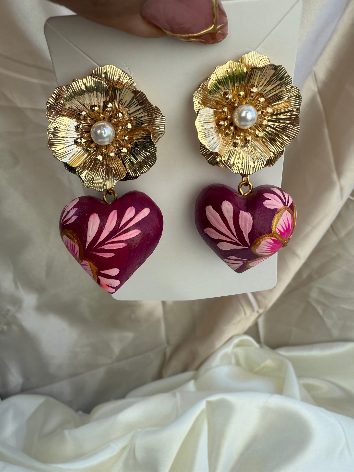 Aretes de madera de copal/flores /handmade jewelry/