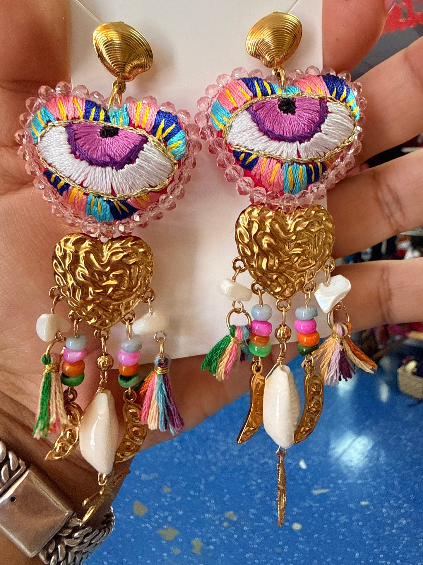 Ojo/corazon /conchitas
