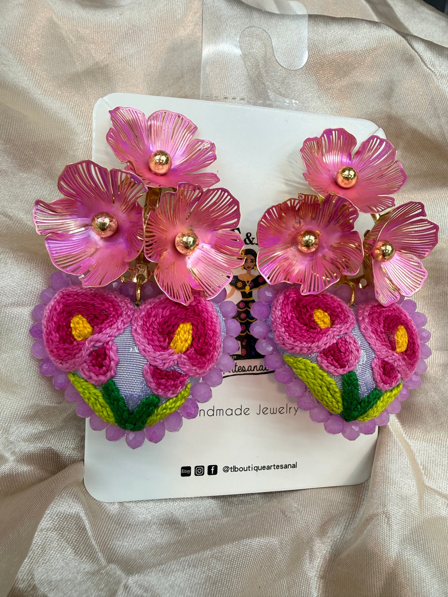 Hand Embroidered Mexican Flower Earrings – Istmo de Tehuantepec Artisan Jewelry, Oaxaca Handmade Statement Earrings, Lightweight Floral Earrings /itsmeño