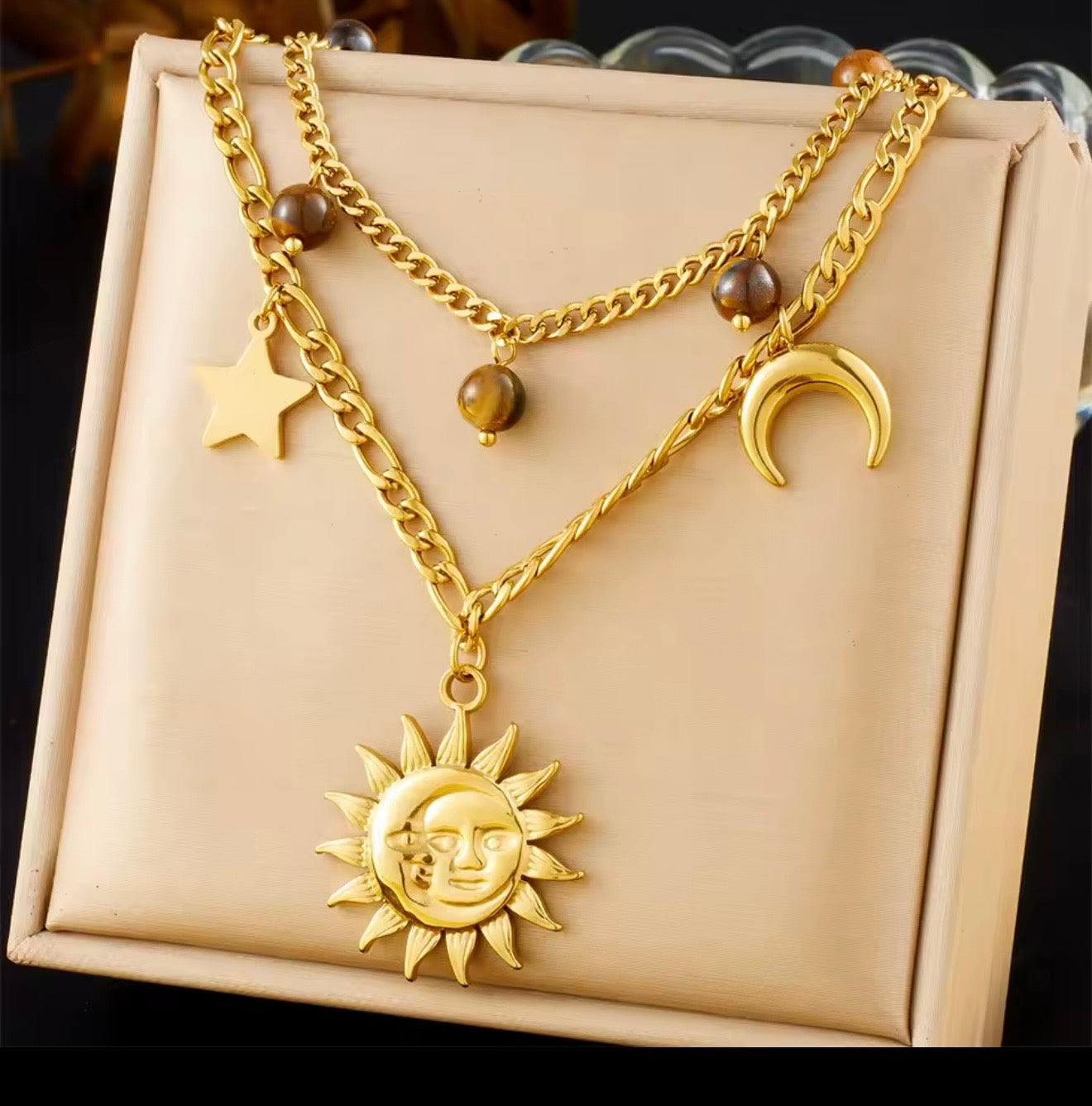 Collar / sol/luna/universo