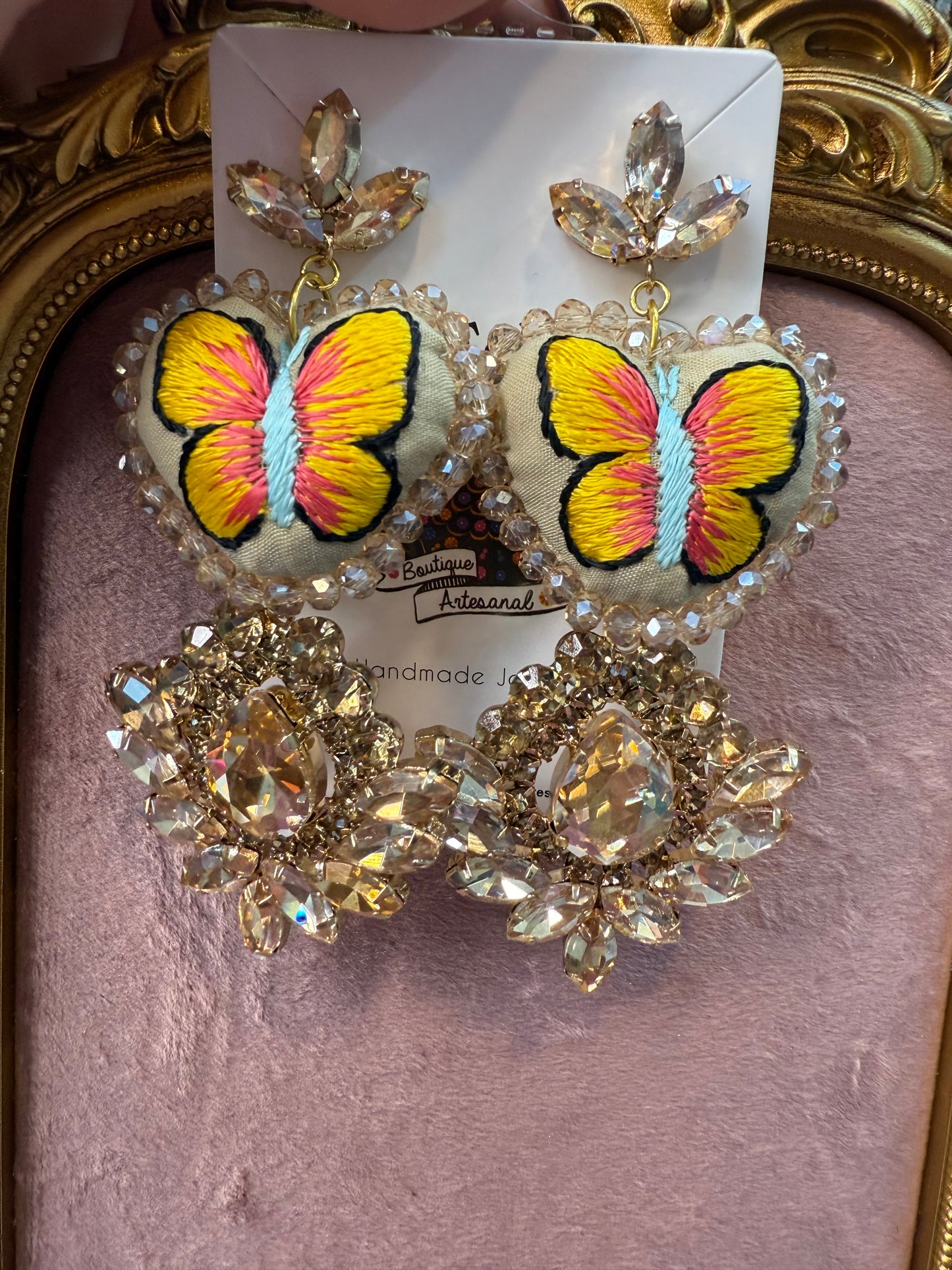 San antnino /cristales /mariposa