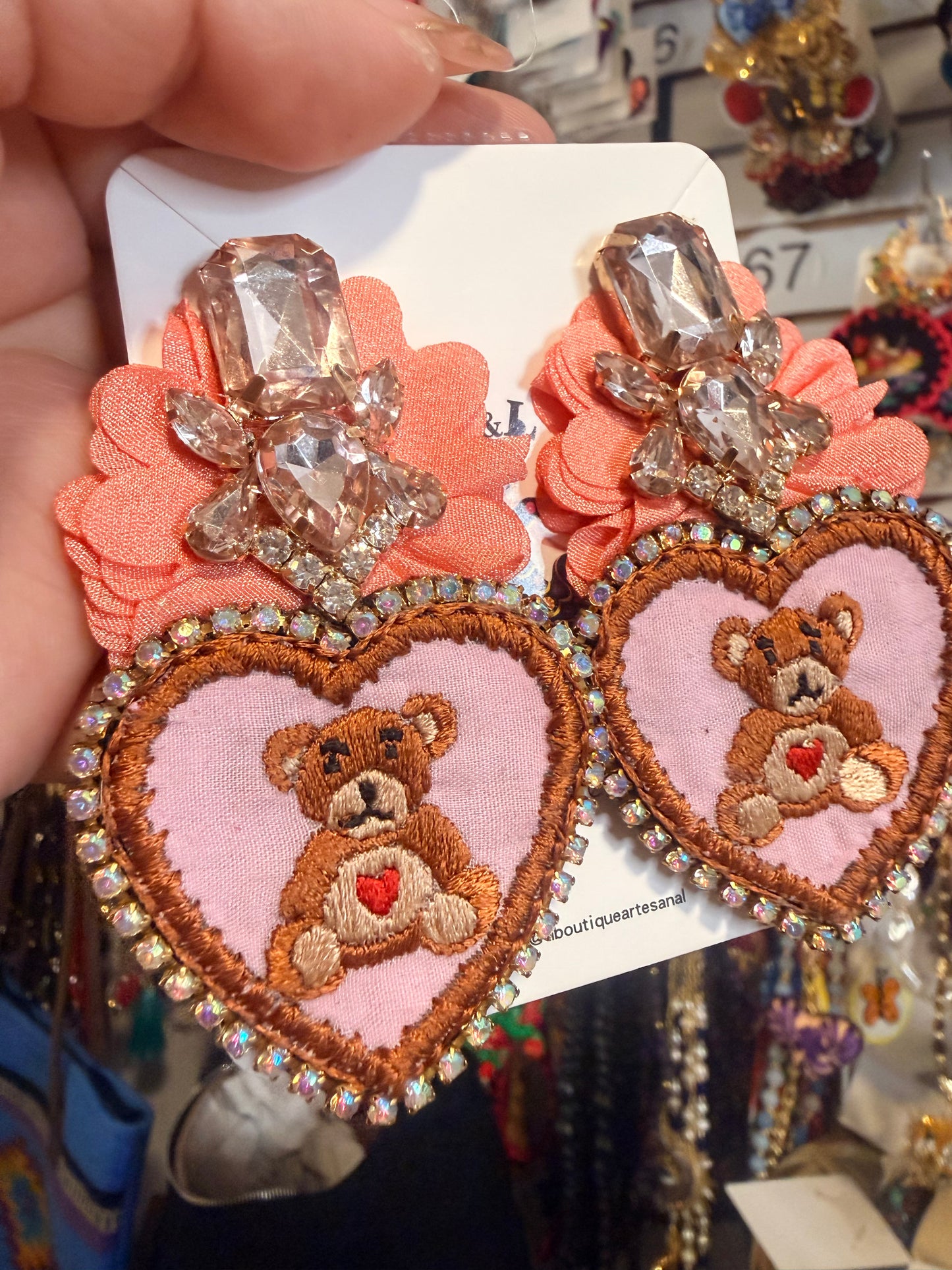Aretes bordado a mano /osito