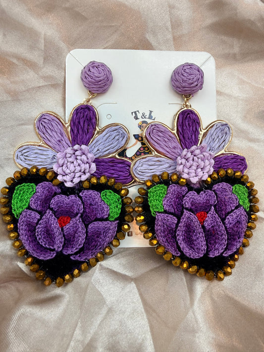 Aretes bordados /aretes planos/ bordado itsmeño