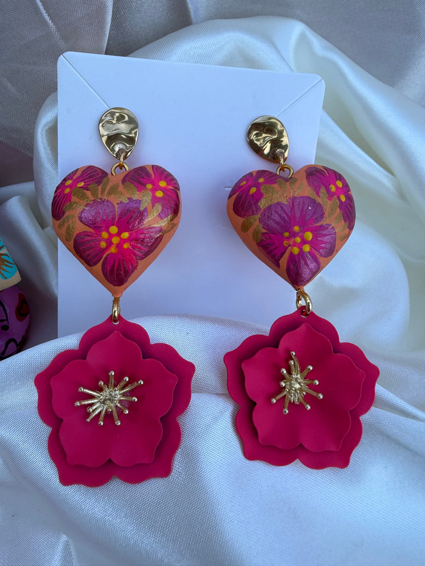 Aretes de madera de copal/flores /handmade jewelry/