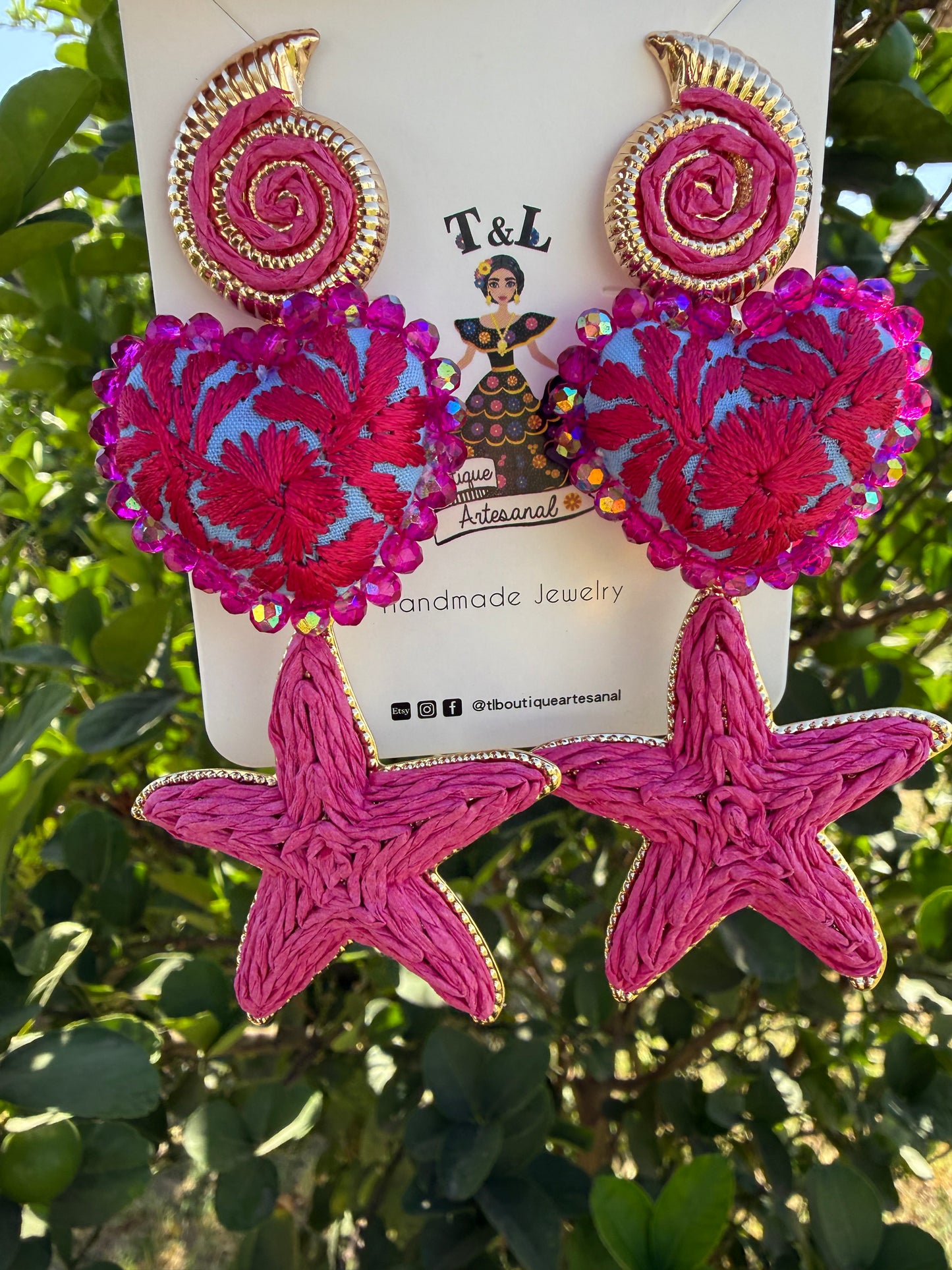 Hand Embroidered Heart Earrings with Starfish, Turquoise Statement Earrings, Coastal Beach Jewelry, Handmade Mexican Artisan Earrings / fiuccia/azul