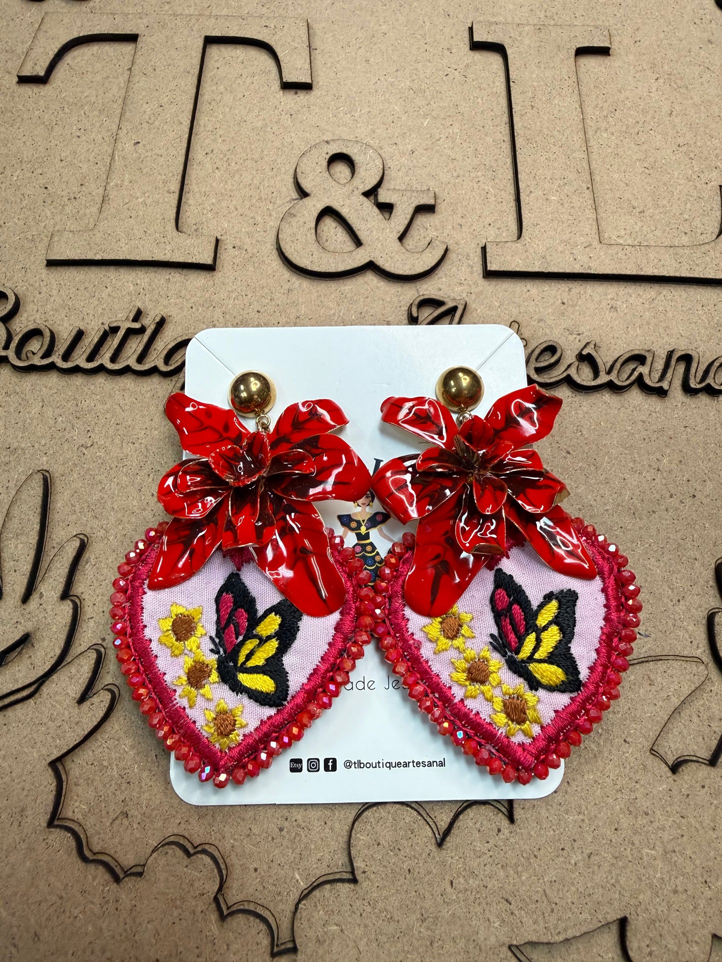 #31 mariposa /rojo