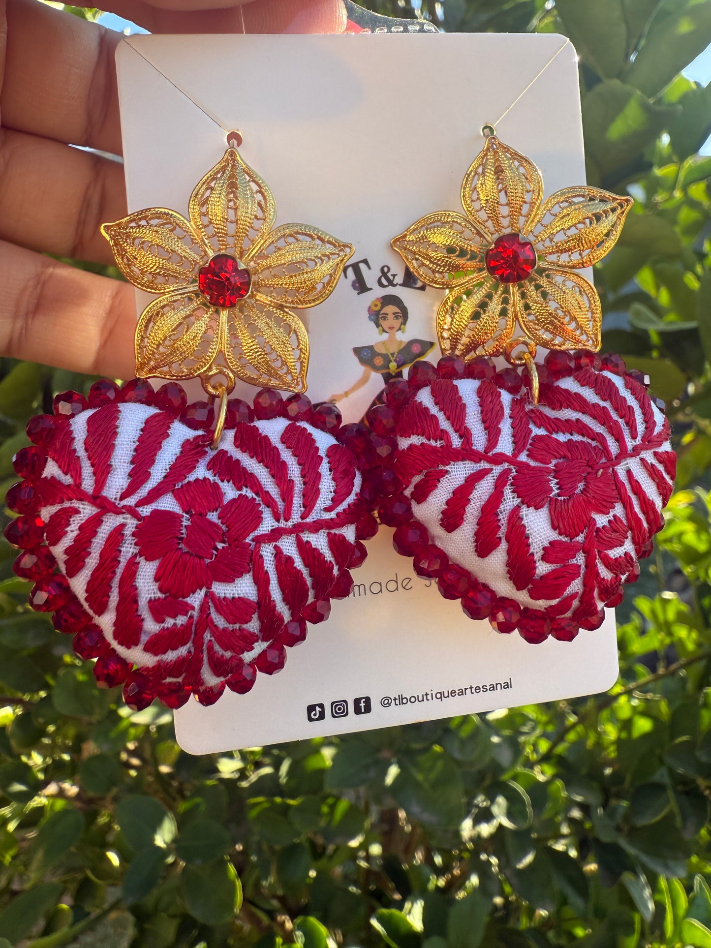 Aretes san antonino / caracol mediano