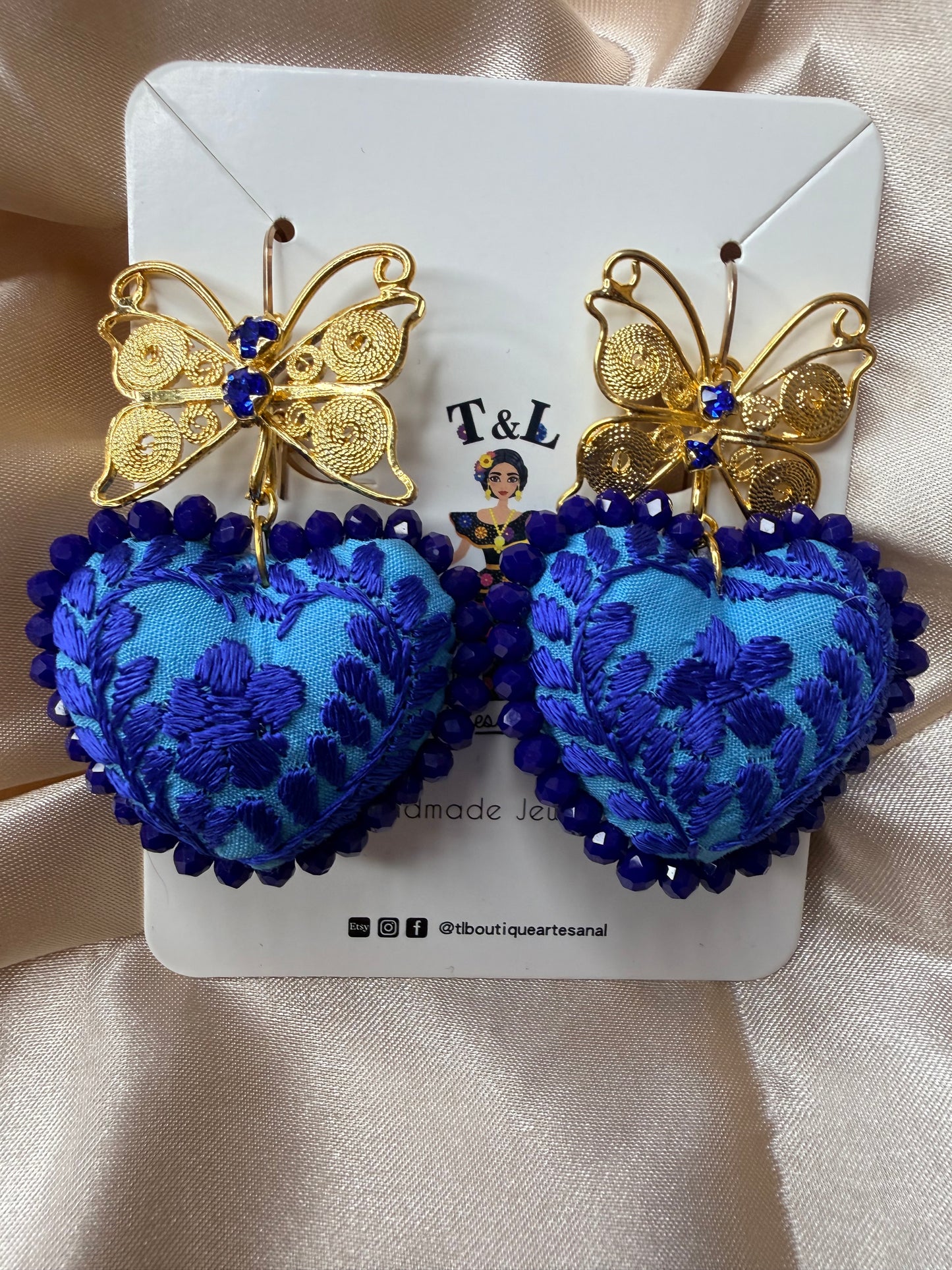 Aretes Bordados a Mano con Filigrana Oaxaqueña – Diseño Único y Ligeros/mariposas