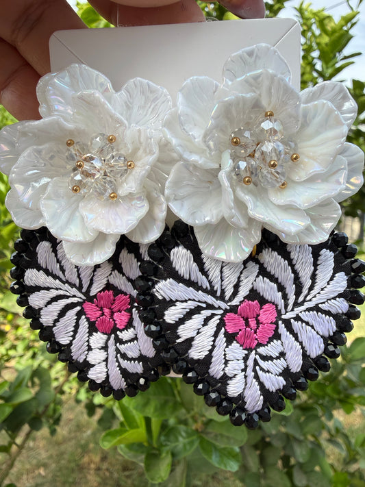 Flor/Negro/blanco