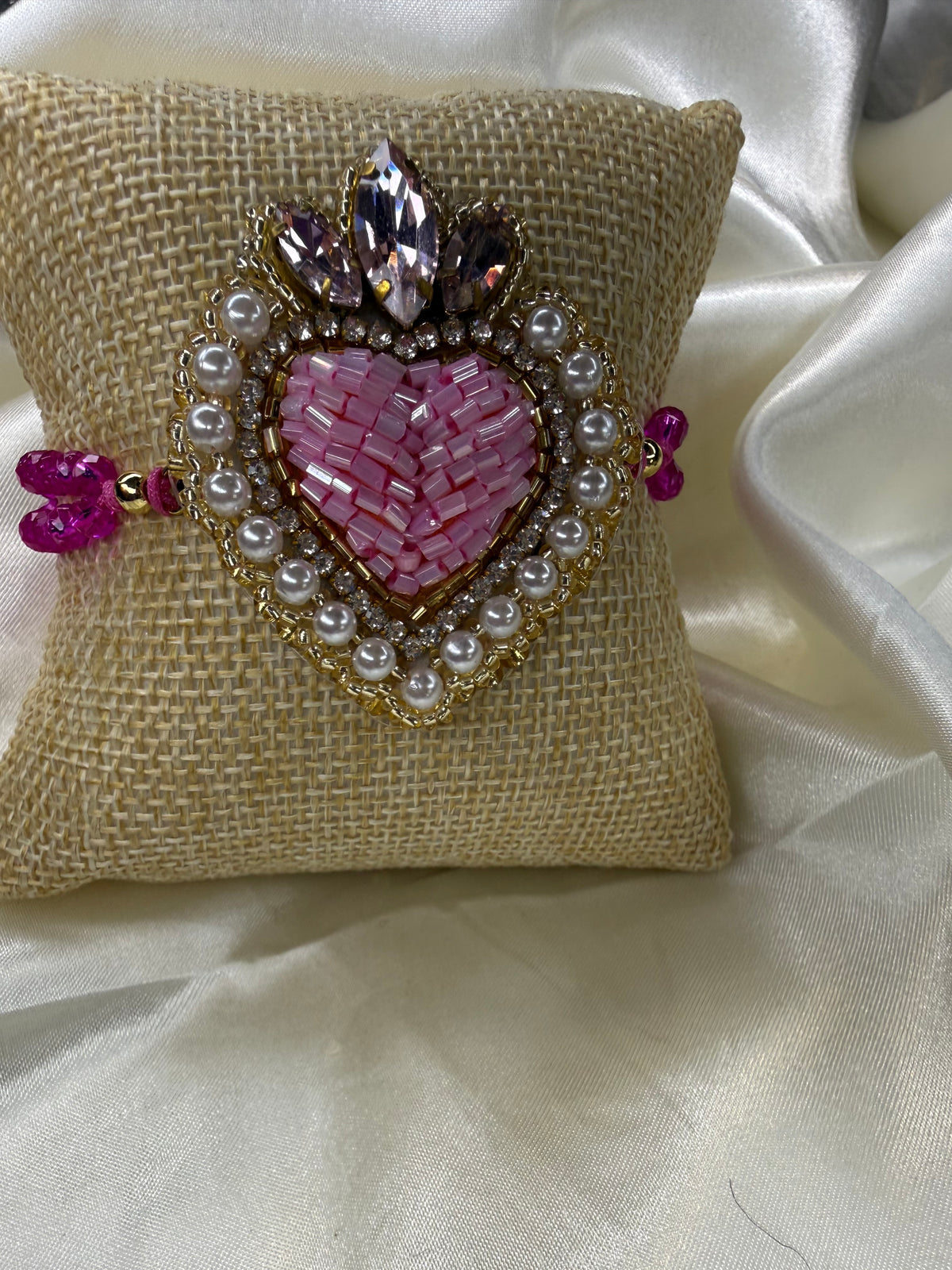 Handmade Sacred Heart Bracelet, Adjustable Beaded Bracelet, Miyuki Crystal & Pearl Embroidered Jewelry, Mexican Inspired Gift