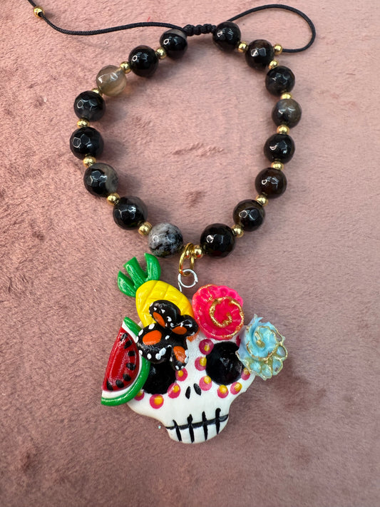 Pulceras de agatas con dijes de pasta /dia de muerto