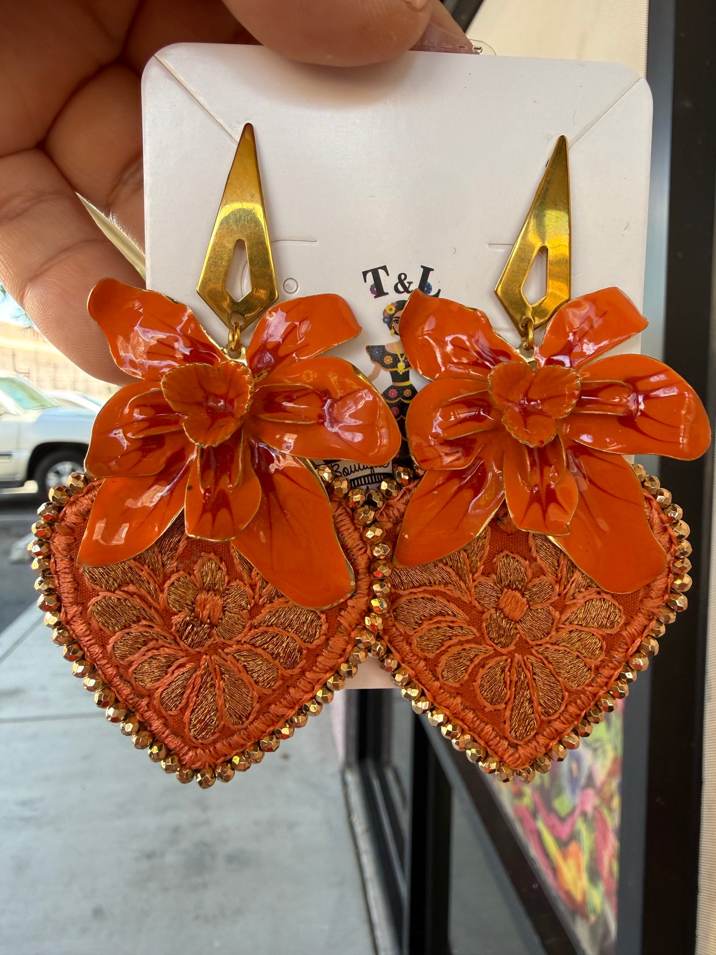 Orange