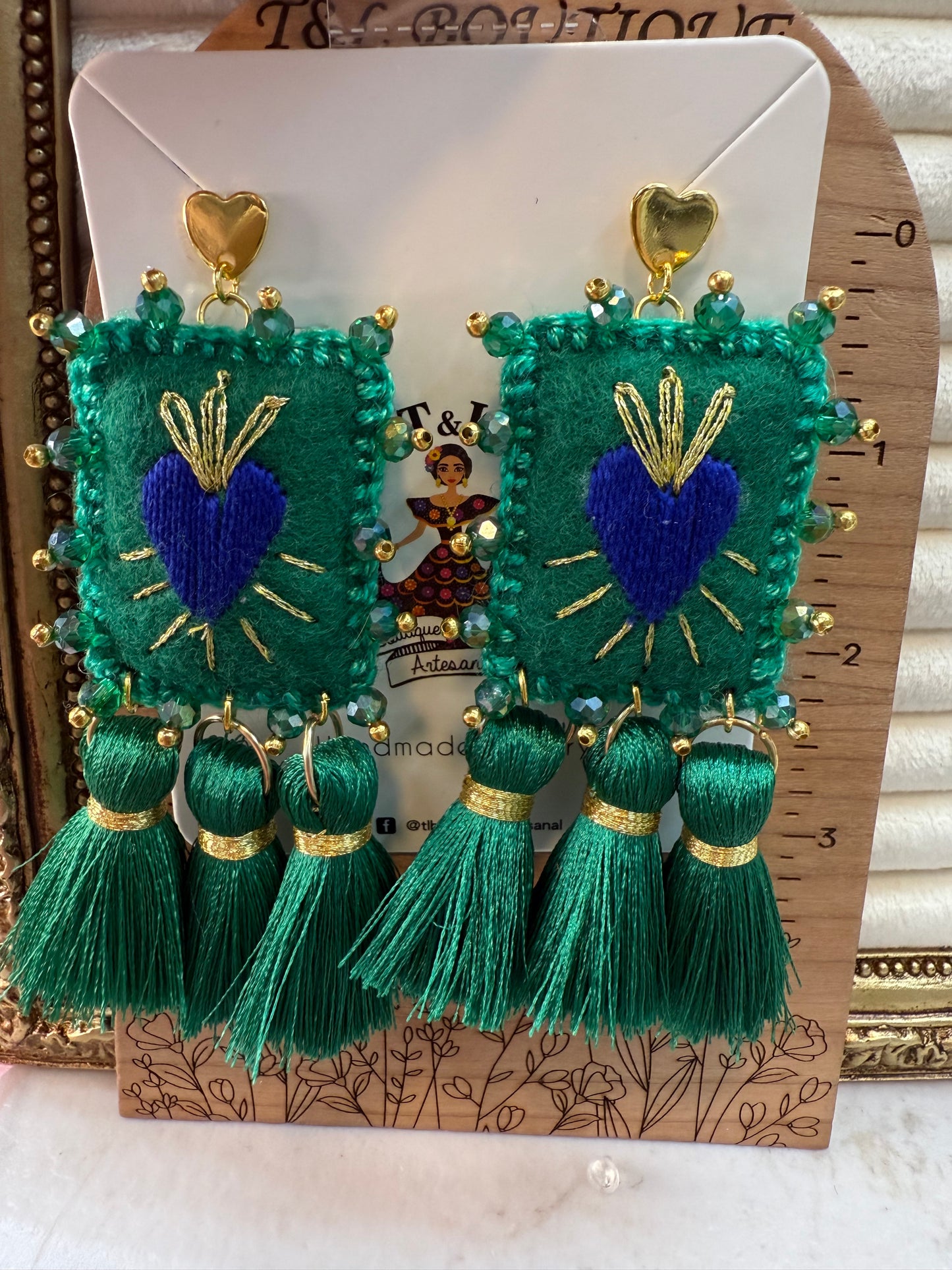 Aretes escapularios /milagritos /motitas