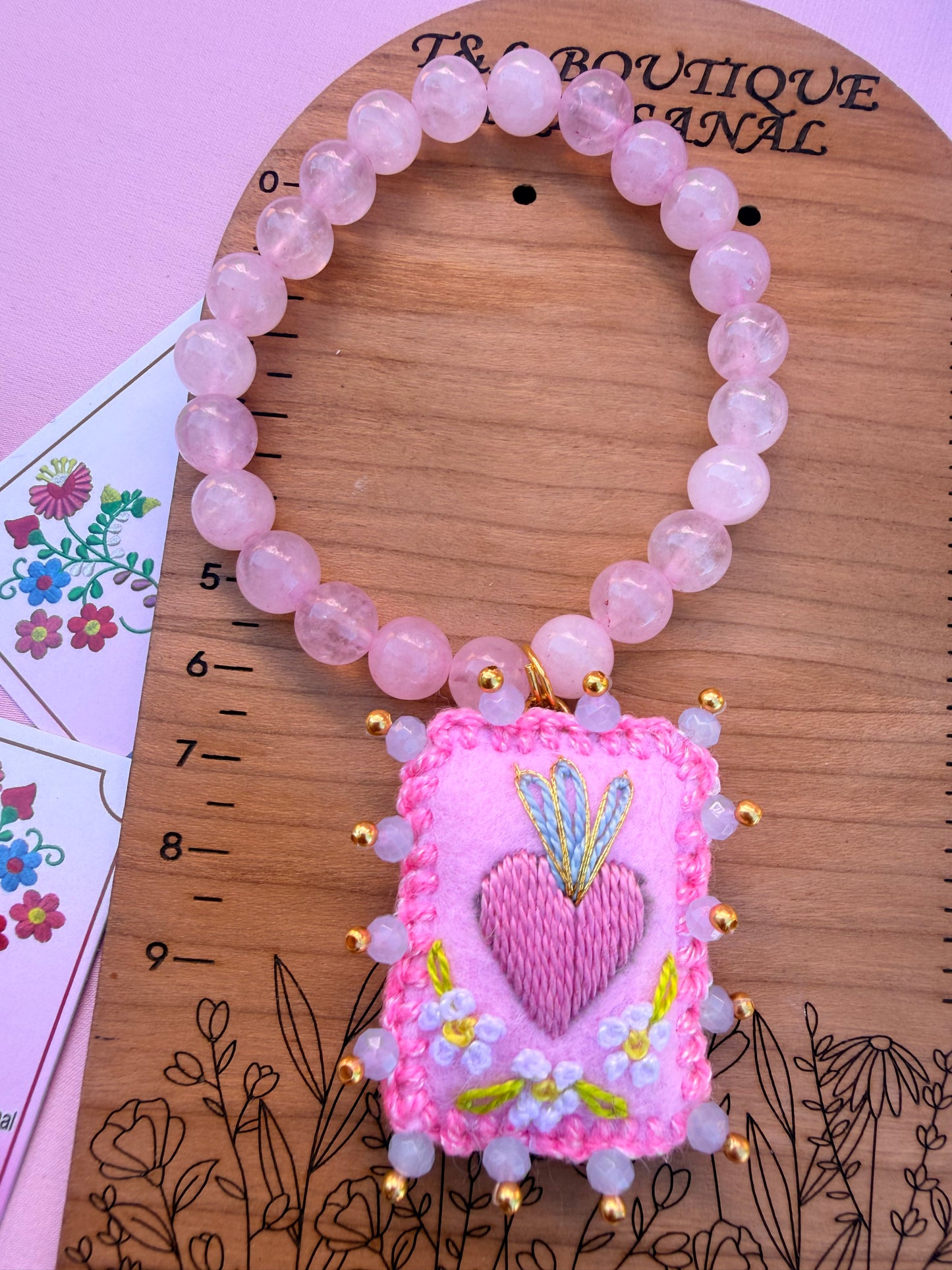 Hand Embroidered Sacred Heart Milagrito Jewelry – Rose Quartz Necklace or Bracelet | Handmade in Mexico 💗✨🌸