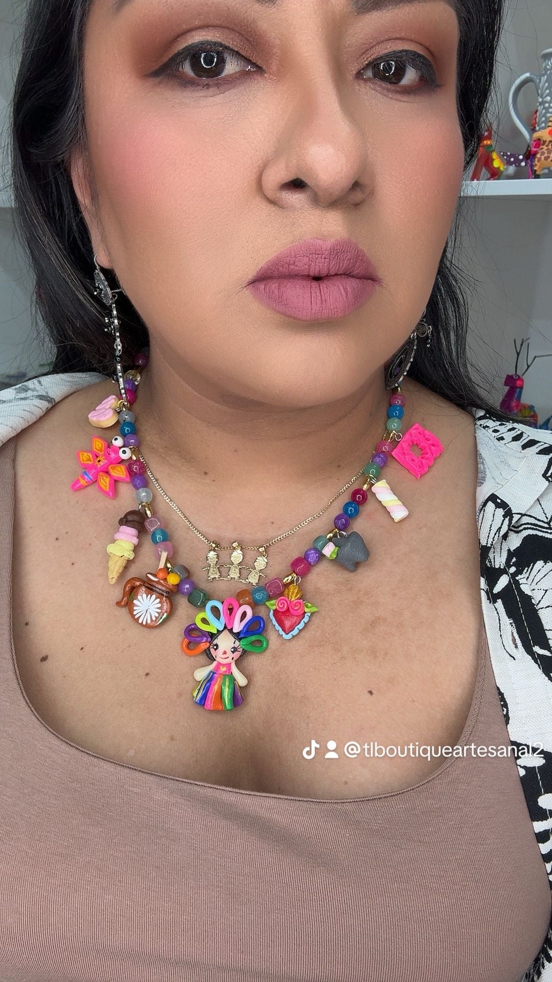 Collar /multi/lele