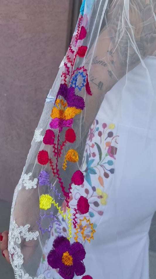 3.5 Meter Hand Embroidered Wedding Veil | Long Bridal Tulle Veil with Mexican Floral Embroidery | Handmade Bridal Veil